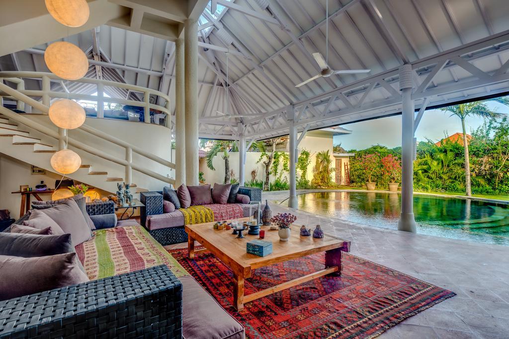 La Villa Oberoi Seminyak Habitación foto